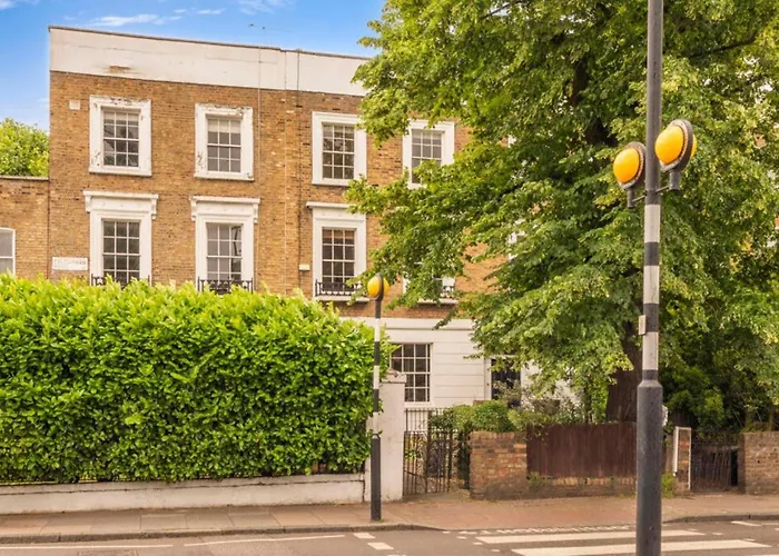 Caledonian House In Central London
